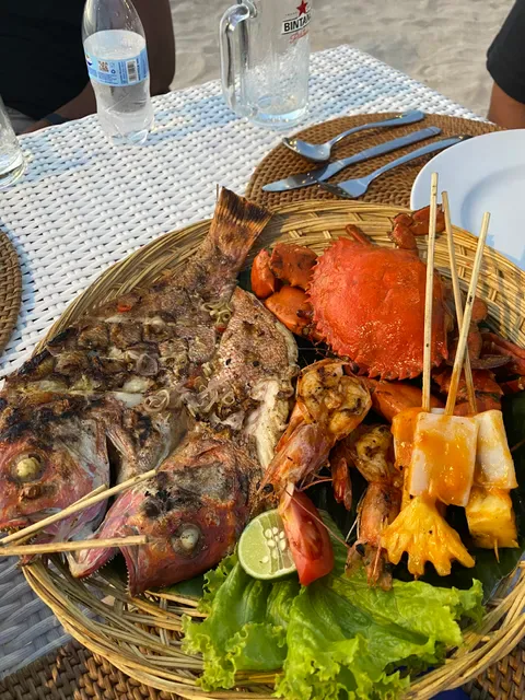 Bawang Merah Beachfront Restaurant, Jimbaran Bay Seafood