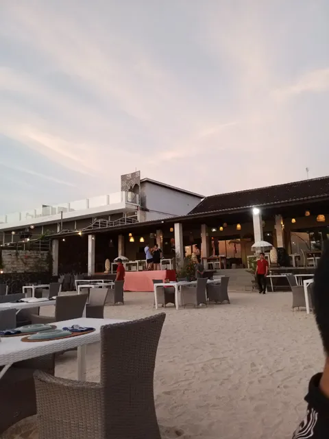 Bawang Merah Beachfront Restaurant, Jimbaran Bay Seafood