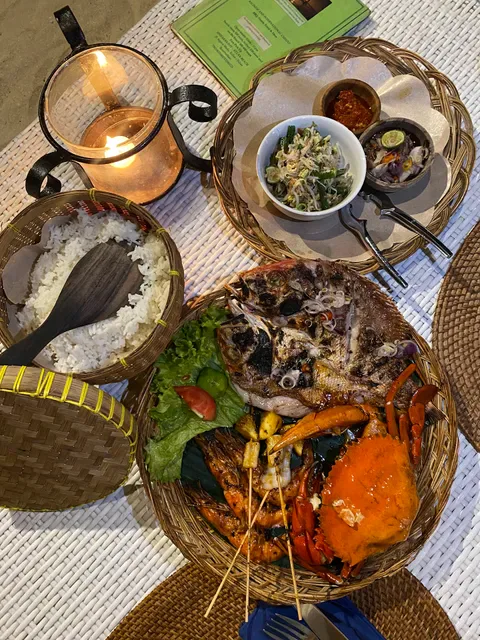 Bawang Merah Beachfront Restaurant, Jimbaran Bay Seafood