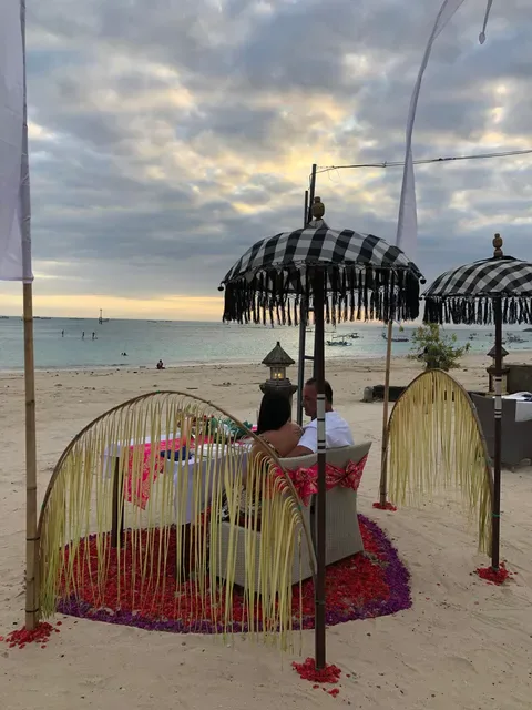 Bawang Merah Beachfront Restaurant, Jimbaran Bay Seafood