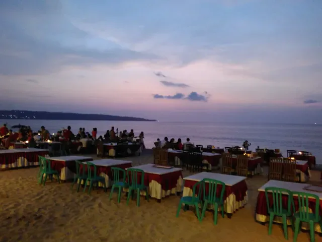 Beach Bali Cafe