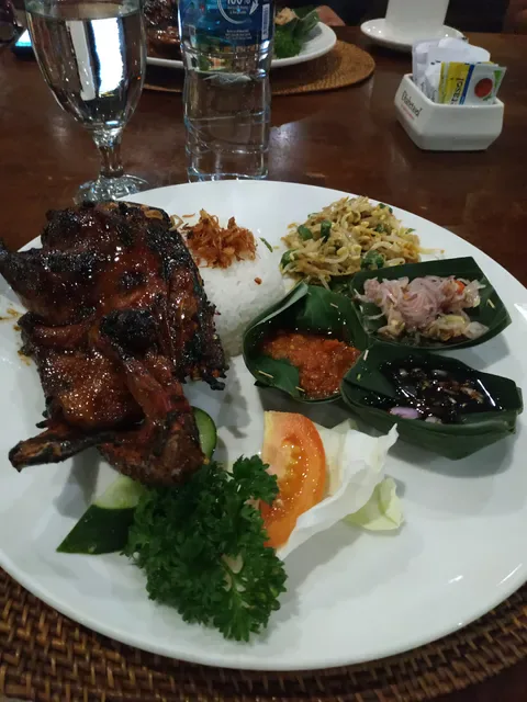 Bebek Tepi Sawah