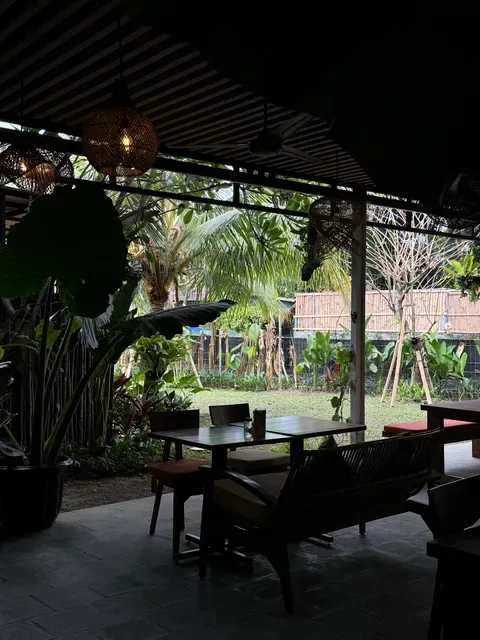 Bloom Neighbourhood Café Seminyak