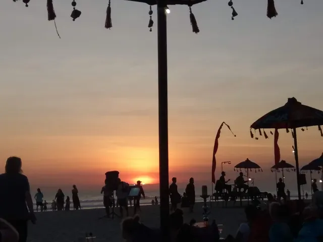 Blue 9 Beach ( B9B )