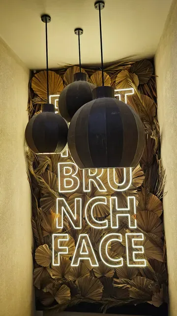 Brunch Club Legian