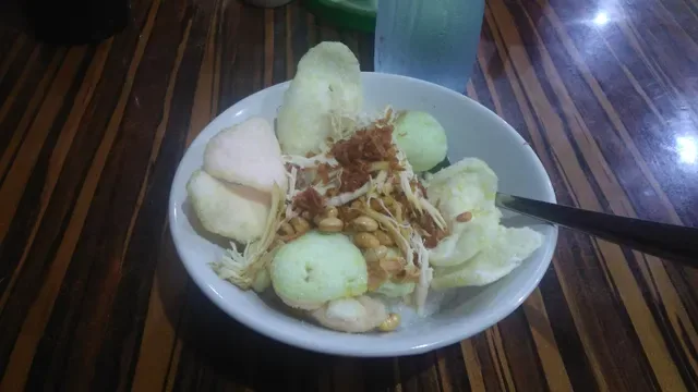 Bubur Ayam Bang Yossi Khas Jakarta