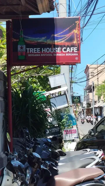 Cafe Tree House