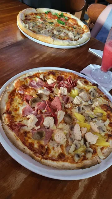 Chapter 2 Restaurant & Bar