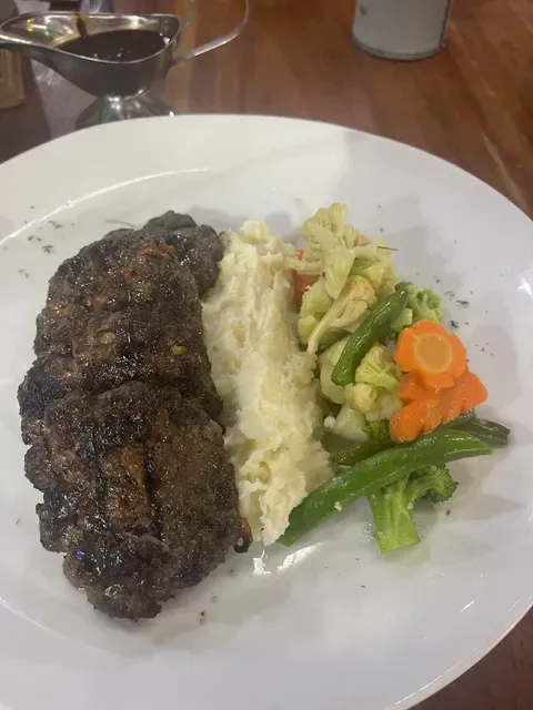 Chapter 2 Restaurant & Bar