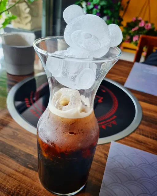 Liuyishou Chongqing Hotpot Sunset Road & BBQAH刘一手重庆火锅&烤肉啊烧烤