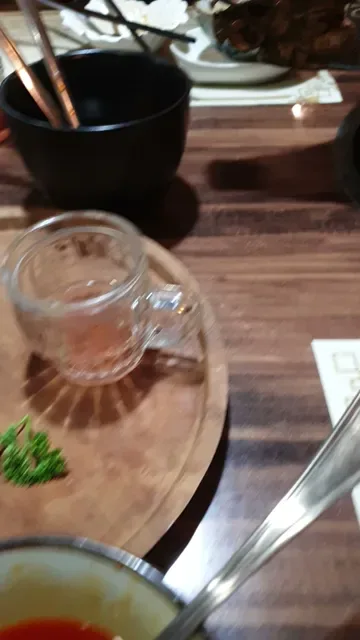 Liuyishou Chongqing Hotpot Sunset Road & BBQAH刘一手重庆火锅&烤肉啊烧烤