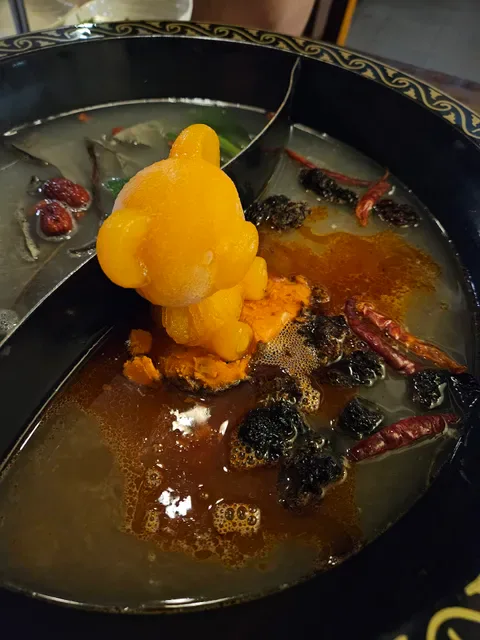 Liuyishou Chongqing Hotpot Sunset Road & BBQAH刘一手重庆火锅&烤肉啊烧烤
