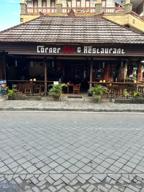 Corner Bar Restaurant
