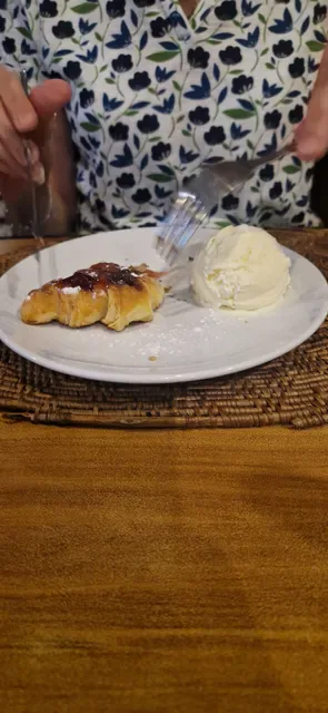Corner Bar Restaurant