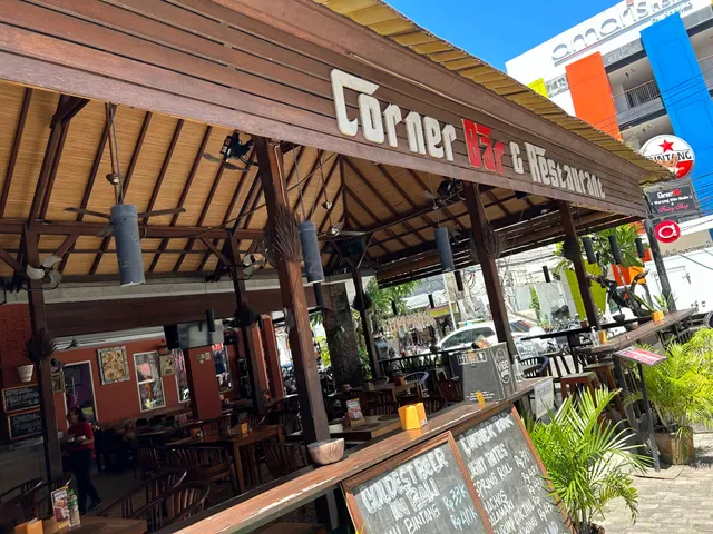 Corner Bar Restaurant