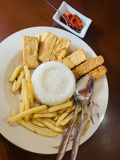 De Ra Sa Vegetarian