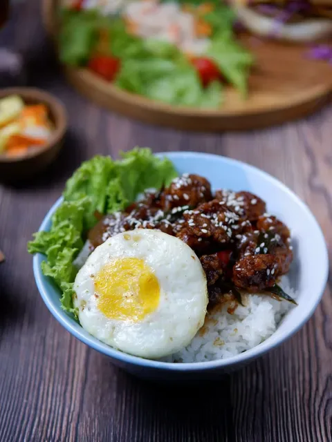 DHAM! Kitchen & Bar (Cafe)