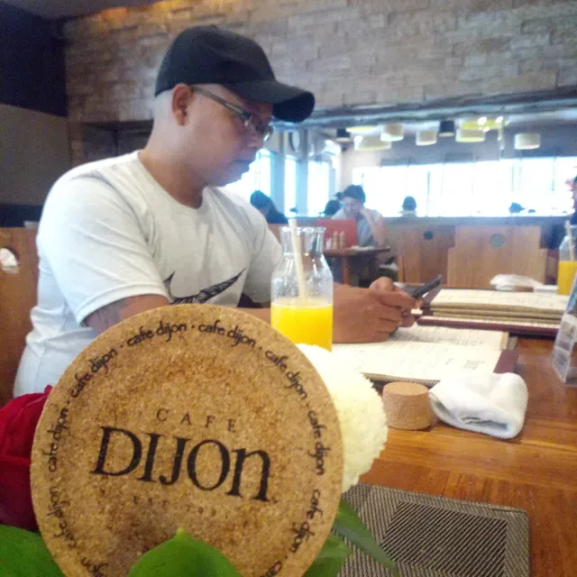 Dijon Bali - Café & Catering