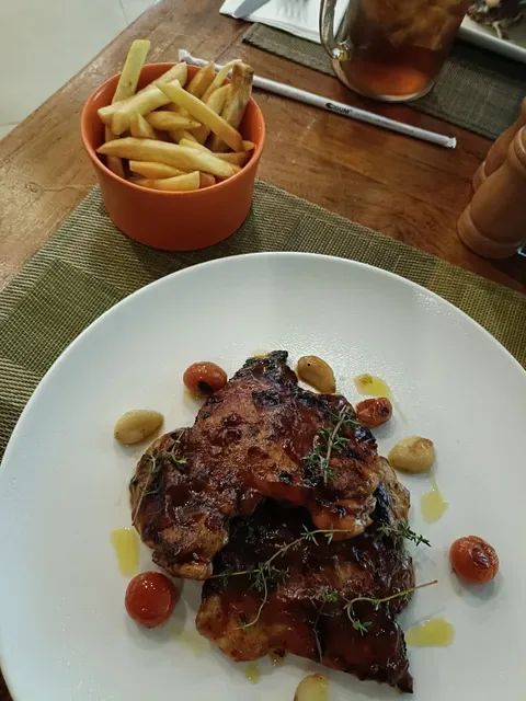 Dijon Bali - Café & Catering