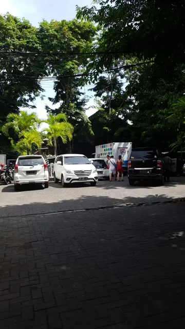 Dijon Bali - Café & Catering