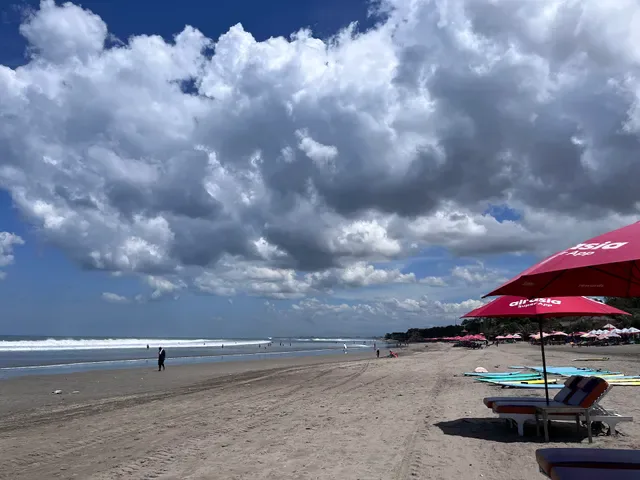 D'Joglo Beach Cafe