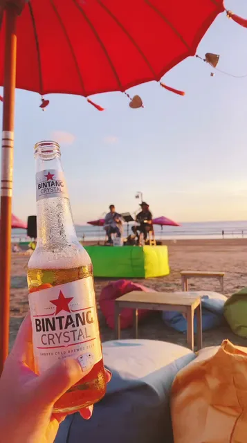 D'Joglo Beach Cafe