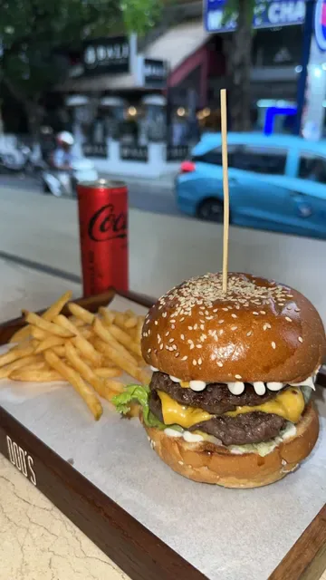 Dod's Burger x MeatCraft Seminyak