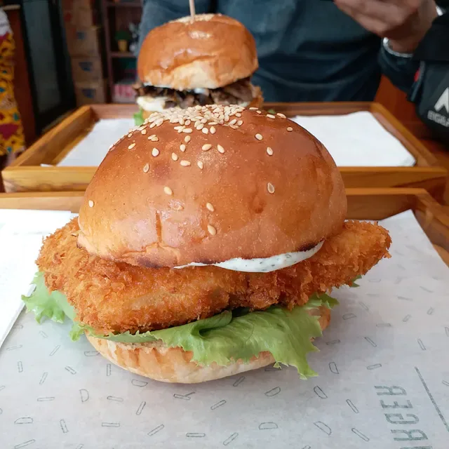 Dod's Burger x MeatCraft Seminyak