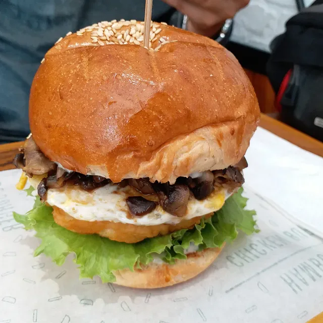 Dod's Burger x MeatCraft Seminyak
