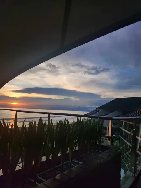 Rooftop Cocktail Sunset Bar