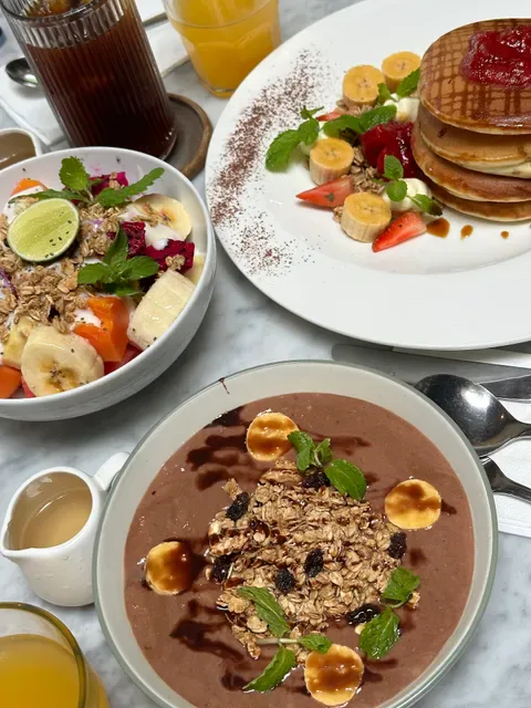 Dua Sisi Kitchen & Bar