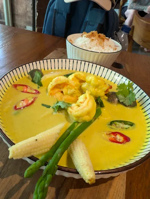 Dulang Kafe Kuta Square