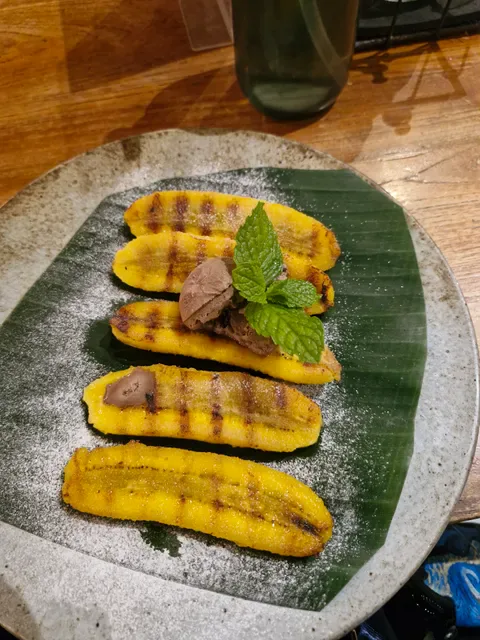 Dulang Kafe Kuta Square