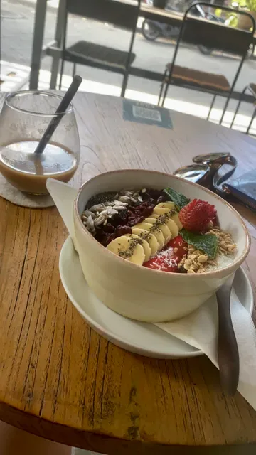 EDGY CHEF CAFE & DINER