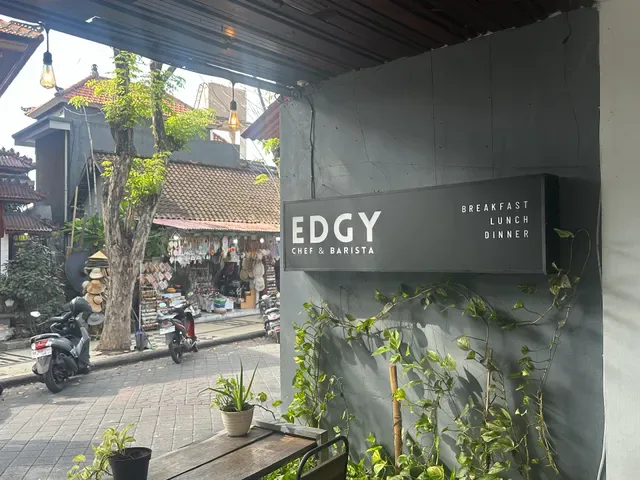 EDGY CHEF CAFE & DINER