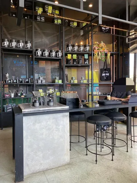 Expat. Roasters Beachwalk