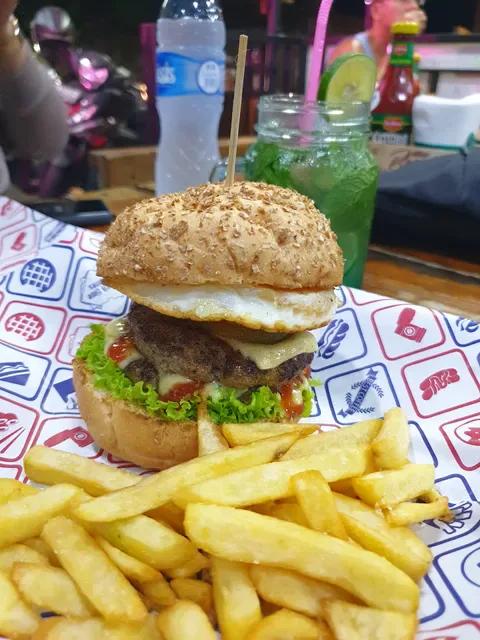 Fat Tony's