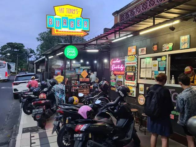 Fat Tony's