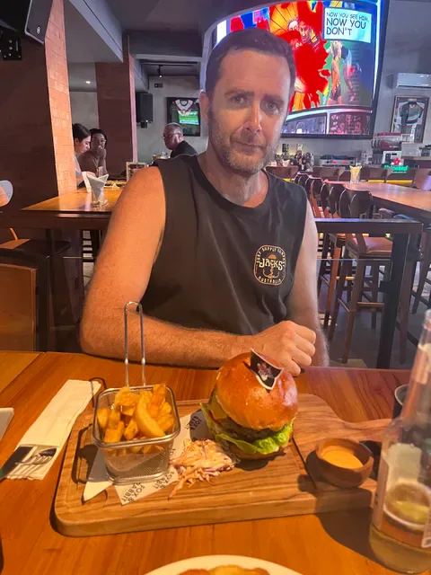 Fox & Rabbit Sports Bar and Restaurant