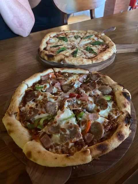 Fox & Rabbit Sports Bar and Restaurant