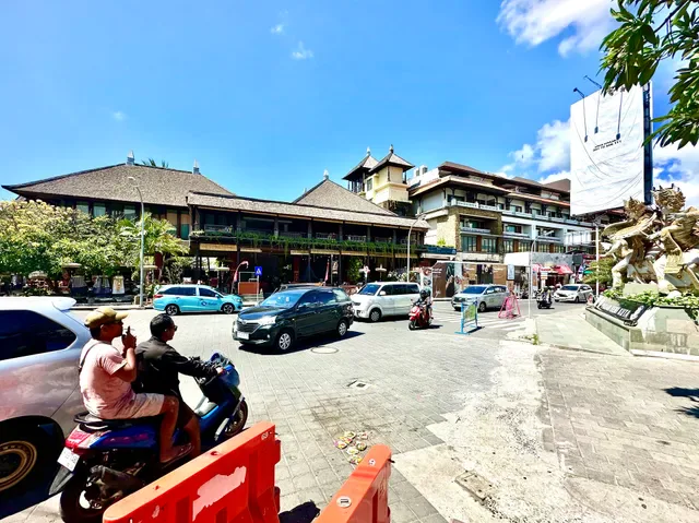 Gabah Restaurant & Bar