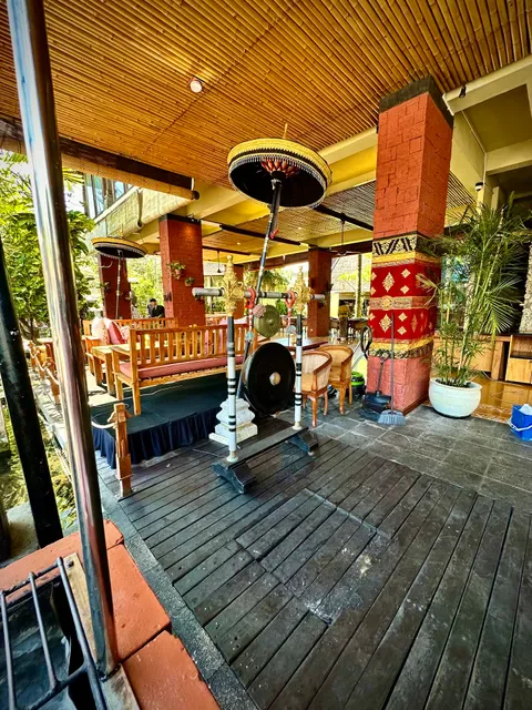 Gabah Restaurant & Bar
