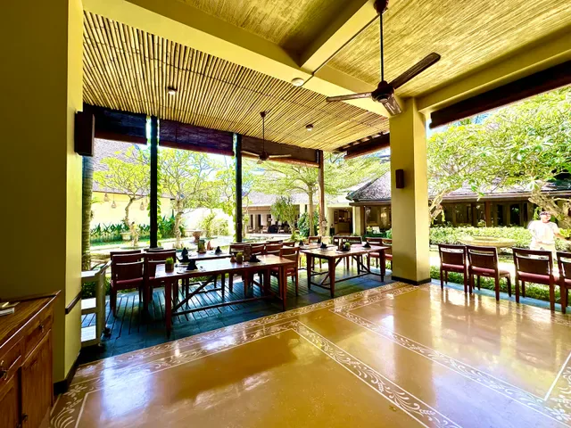 Gabah Restaurant & Bar