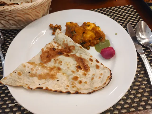 Ganesha Ek Sanskriti Sunset Road - Traditional Indian Cuisine & Bar
