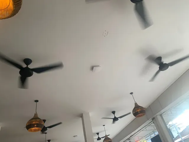 Garlic Lane Restaurant and Bar