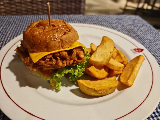 Gosha Bar & Restaurant