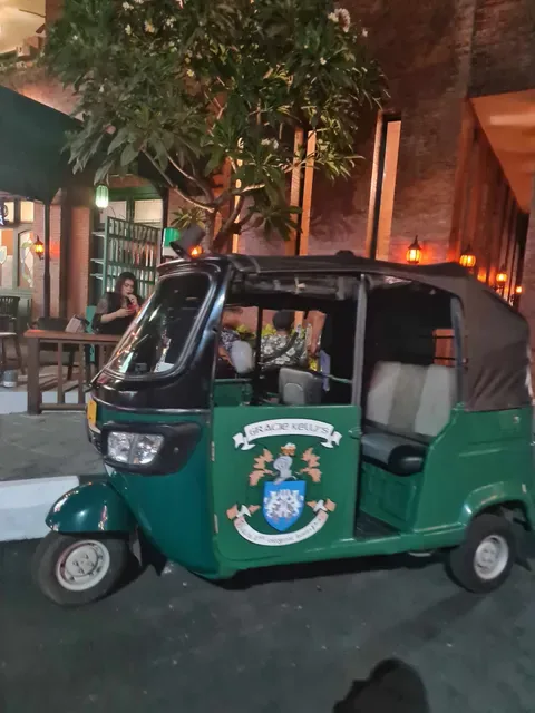 Gracie Kelly's Irish Pub