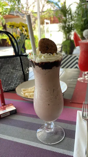 Groove Restaurant & Bar