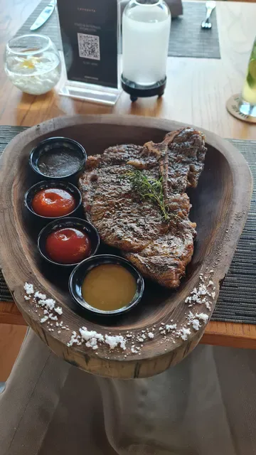 HENRY'S Steakhouse