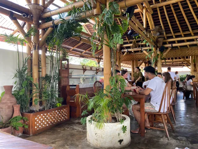 HUT Cafe Bali